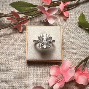 SZ 6.5 | 925 Sterling Silver Vintage Large Emerald-Cut Baguette Diamond Ring